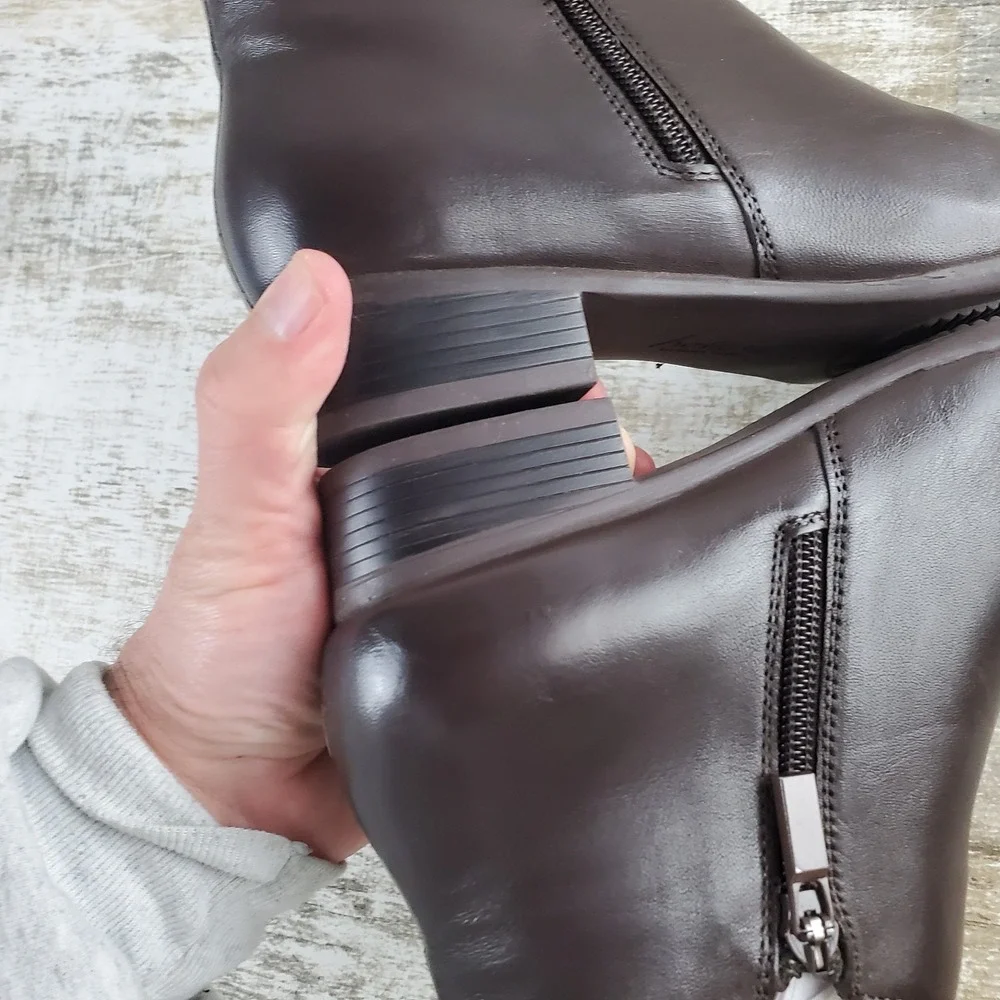 Trotters Major Womens Ankle Boots Sz 7 M Dark Brown Side Zip Round Toe